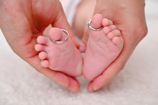 南城几个月宝宝可以坐着